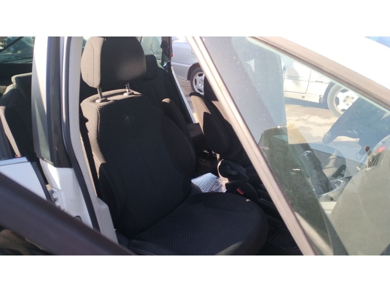 Recambio de asiento trasero derecho para citroën c4 picasso i monospace (ud_) 1.6 vti 120 referencia OEM IAM   