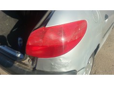 Recambio de piloto trasero derecho para peugeot 206 hatchback (2a/c) 1.4 i referencia OEM IAM 6351P1  
