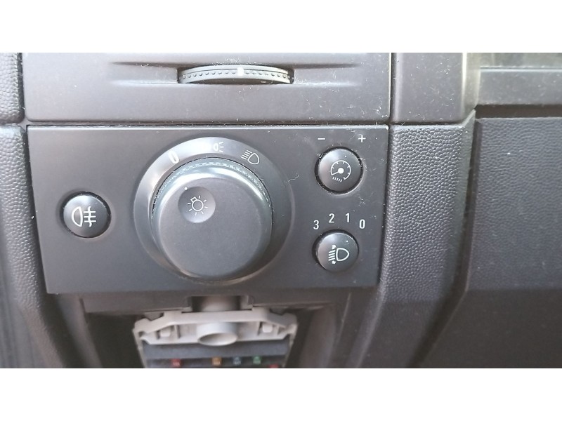 Recambio de mando luces para opel meriva a monospace (x03) 1.7 dti (e75) referencia OEM IAM   