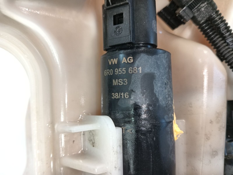 Recambio de deposito limpia para audi q2 (gab, gag) 1.6 tdi referencia OEM IAM   