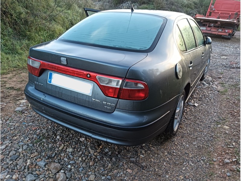seat toledo ii (1m2) del año 2003