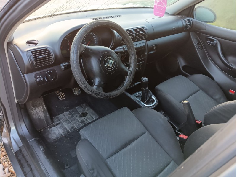 seat toledo ii (1m2) del año 2003