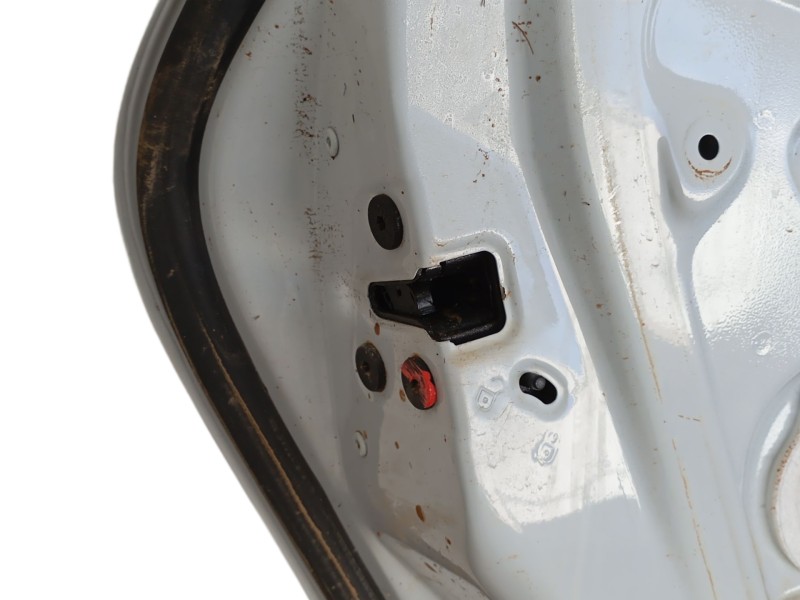 Recambio de puerta trasera izquierda para renault scénic iv (j9_) 1.3 tce 140 referencia OEM IAM 821016620R / 821013311R  