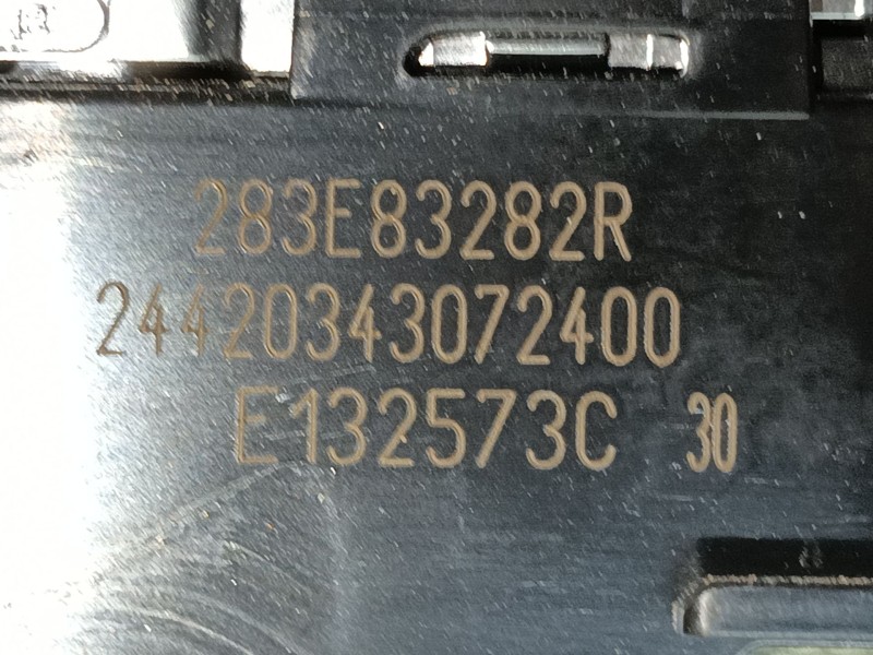 Recambio de mando multifuncion para renault megane iv sport tourer (k9a/m/n_) 1.3 tce 140 (k9nb) referencia OEM IAM 283E83282R  