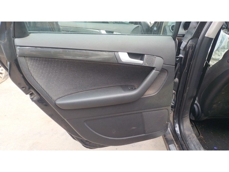 Recambio de guarnecido puerta trasera izquierda para audi a3 (8p1) 2.0 tdi 16v referencia OEM IAM   