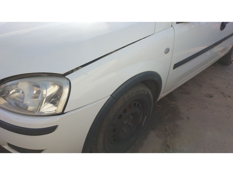 Recambio de aleta delantera derecha para opel combo tour 1.3 cdti 16v referencia OEM IAM   
