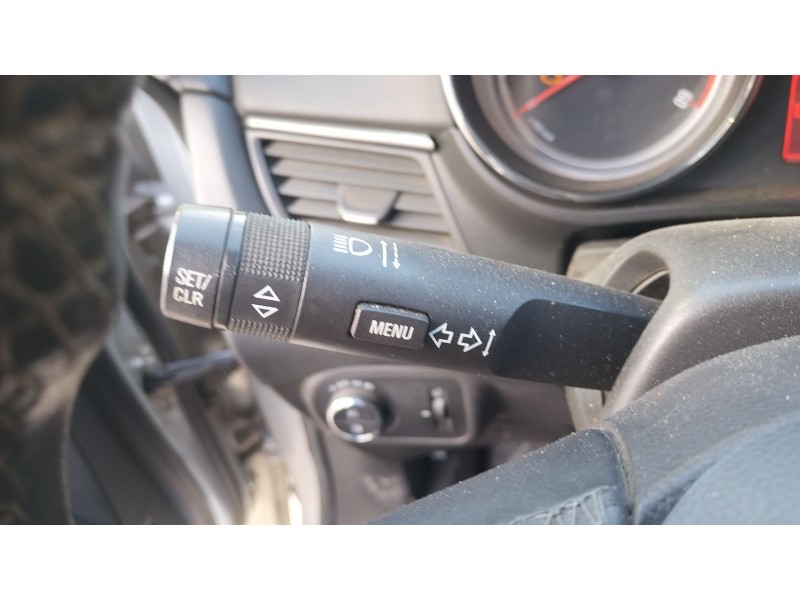 Recambio de mando intermitentes para opel zafira tourer c (p12) 2.0 cdti (75) referencia OEM IAM   