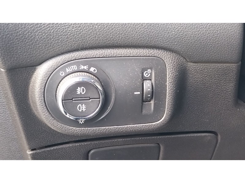 Recambio de mando luces para opel zafira tourer c (p12) 2.0 cdti (75) referencia OEM IAM   