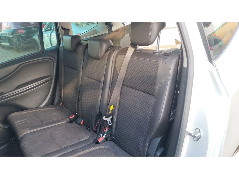 Recambio de asientos traseros para opel zafira tourer c (p12) 2.0 cdti (75) referencia OEM IAM   