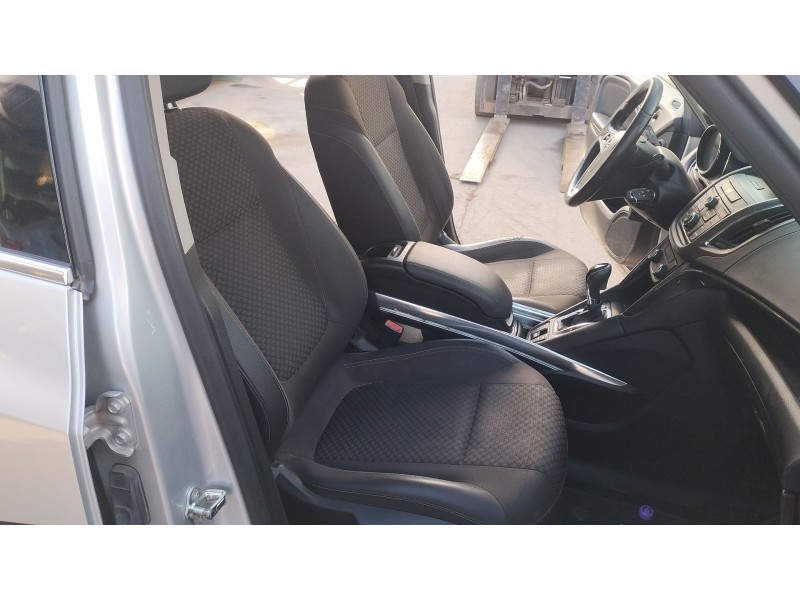 Recambio de asiento delantero derecho para opel zafira tourer c (p12) 2.0 cdti (75) referencia OEM IAM   