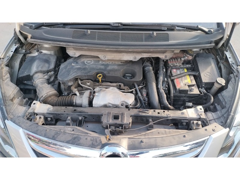 Recambio de despiece motor para opel zafira tourer c (p12) 2.0 cdti (75) referencia OEM IAM   
