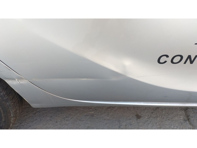 Recambio de puerta trasera derecha para opel zafira tourer c (p12) 2.0 cdti (75) referencia OEM IAM 13355183  