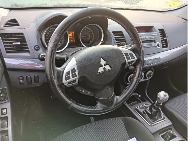 mitsubishi lancer viii (cy_a, cz_a) del año 2008