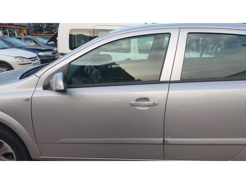 Recambio de puerta delantera izquierda para opel astra h (a04) 1.6 (l48) referencia OEM IAM 13208421  