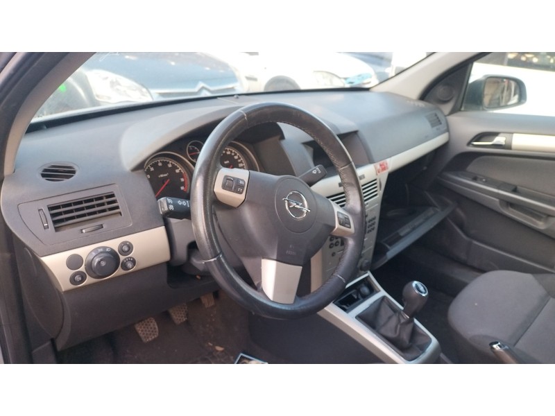 Recambio de salpicadero para opel astra h (a04) 1.6 (l48) referencia OEM IAM 13149016  