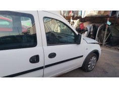 Recambio de puerta delantera derecha para opel combo tour 1.7 cdti 16v referencia OEM IAM 13227381  