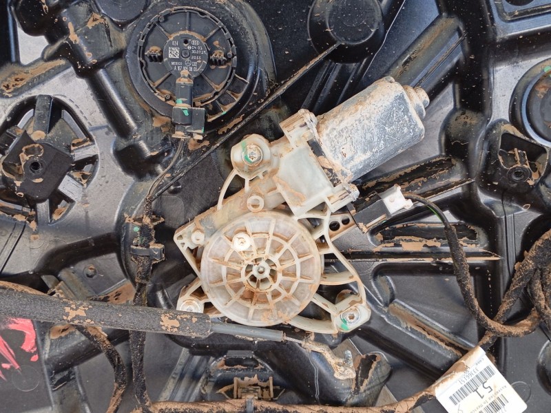 Recambio de puerta delantera izquierda para mercedes-benz glb (x247) glb 200 d (247.612) referencia OEM IAM 2477207506  