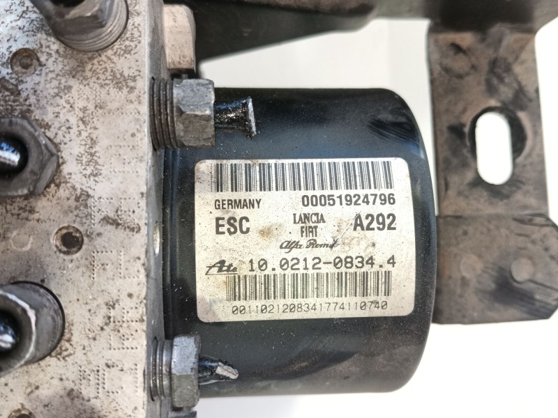 Recambio de abs para opel combo furgoneta/monovolumen (x12) 1.3 cdti (b05) referencia OEM IAM 95525980  