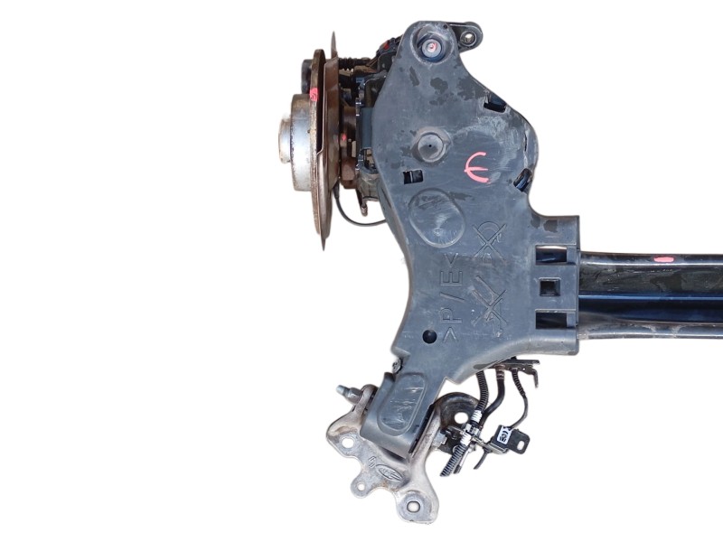 Recambio de puente trasero para renault scénic iv (j9_) 1.3 tce 140 referencia OEM IAM 555017273R  