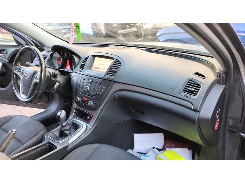 Recambio de salpicadero para opel insignia a (g09) 2.0 cdti (68) referencia OEM IAM 20953073  