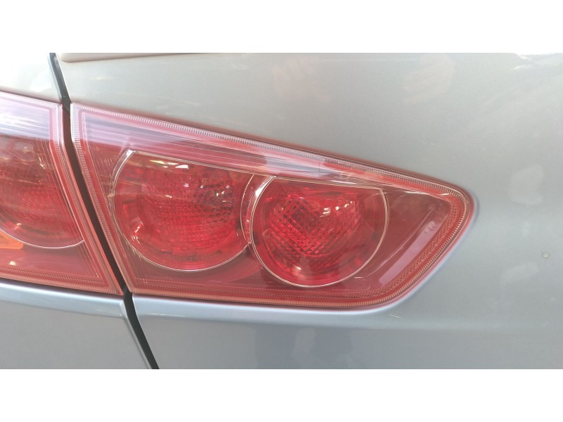 Recambio de piloto trasero izquierdo interior para mitsubishi lancer viii (cy_a, cz_a) 2.0 di-d (cy8a) referencia OEM IAM   