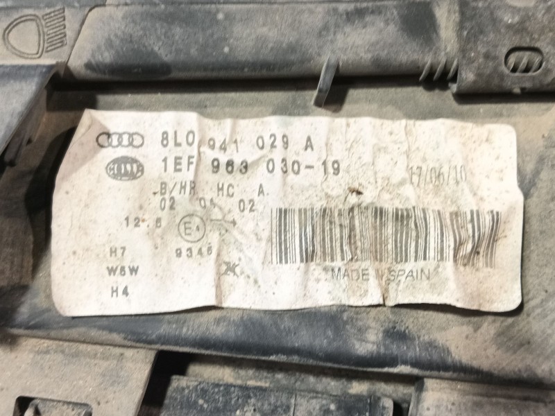 Recambio de faro izquierdo para audi a3 (8l1) 1.6 referencia OEM IAM 8L0941029  