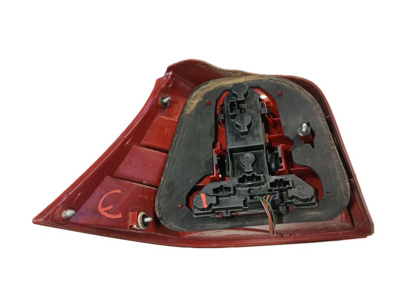 Recambio de piloto trasero derecho para volkswagen golf iv (1j1) 1.9 tdi referencia OEM IAM 1J6945096R / 1J6945096T  