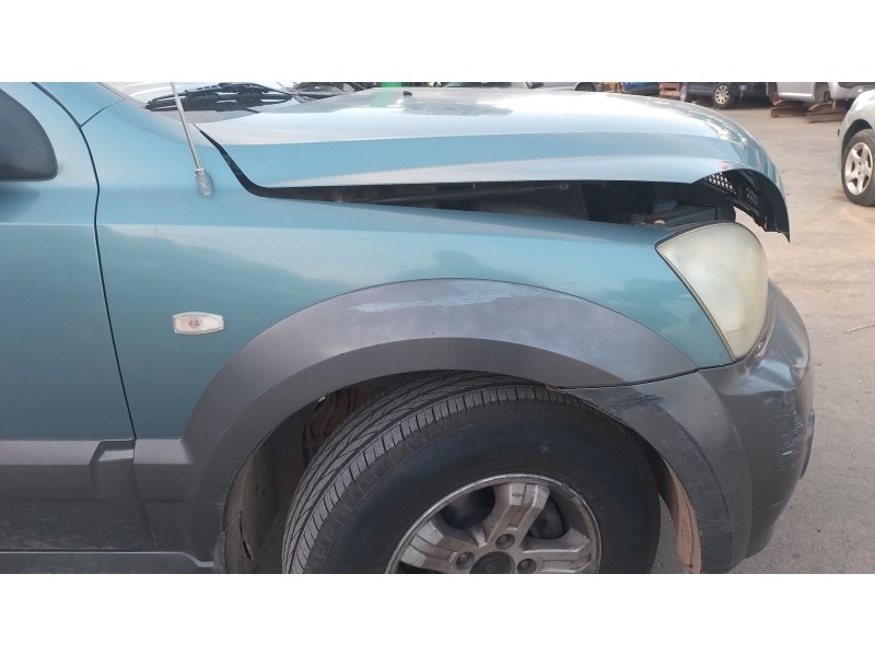 Recambio de aleta delantera derecha para kia sorento i (jc) 2.5 crdi referencia OEM IAM   