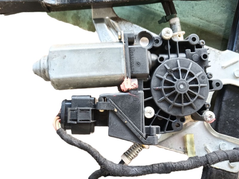 Recambio de elevalunas delantero izquierdo para audi a3 (8l1) 1.6 referencia OEM IAM 8L3837461  