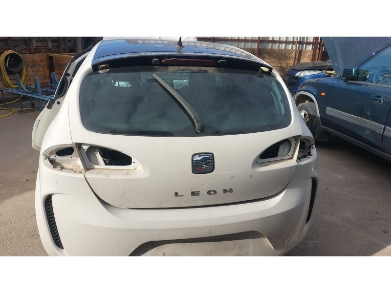 Recambio de porton trasero para seat leon (1p1) 1.9 tdi referencia OEM IAM 1P0827024  