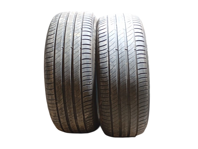 Recambio de neumatico para » otros... modelos referencia OEM IAM 235/55 R18 2 MICHELIN