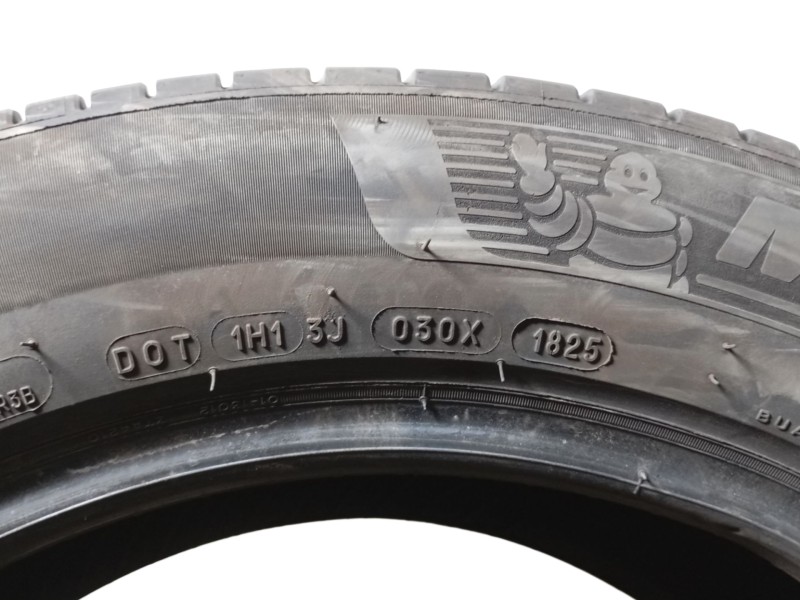 Recambio de neumatico para » otros... modelos referencia OEM IAM 235/55 R18 2 MICHELIN