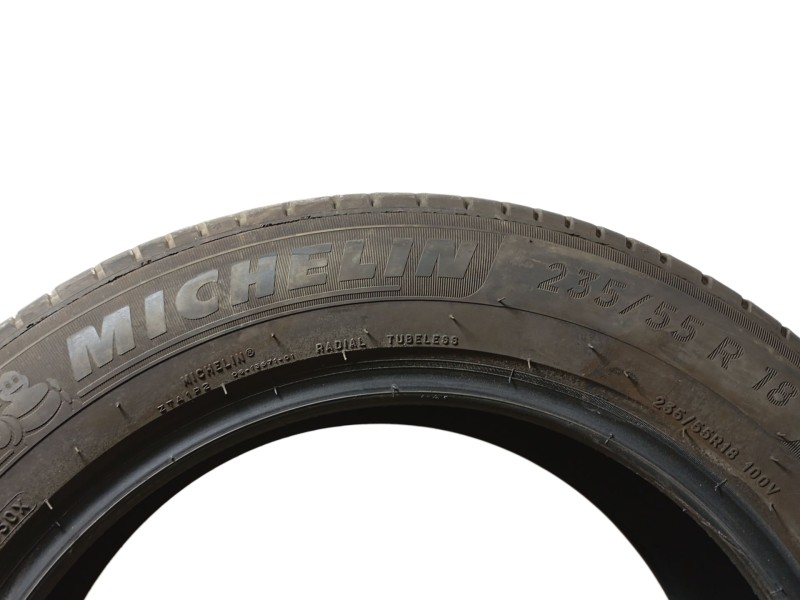 Recambio de neumatico para » otros... modelos referencia OEM IAM 235/55 R18 2 MICHELIN
