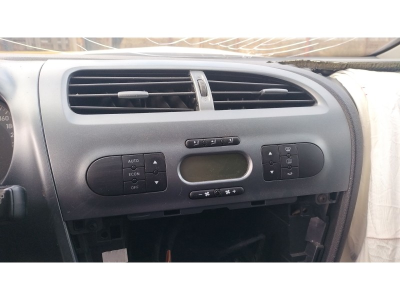 Recambio de mando calefaccion / aire acondicionado para seat leon (1p1) 1.9 tdi referencia OEM IAM   