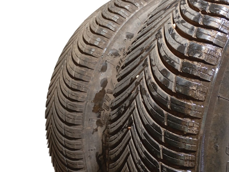 Recambio de neumatico para » otros... modelos referencia OEM IAM 225/10 R16 2 BFGOODRICH