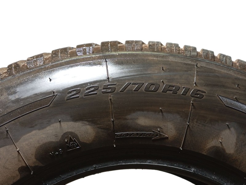 Recambio de neumatico para » otros... modelos referencia OEM IAM 225/10 R16 2 BFGOODRICH