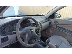 nissan almera ii hatchback (n16) del año 2001 2