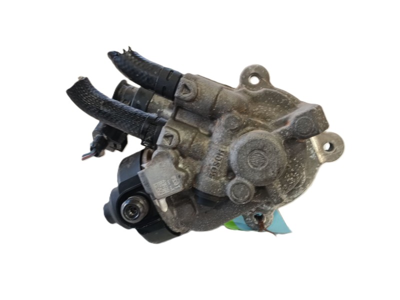 Recambio de bomba inyeccion para seat ateca 5fp / fdffax0 khp8pz xperience at referencia OEM IAM 4L130755E 0445010538 