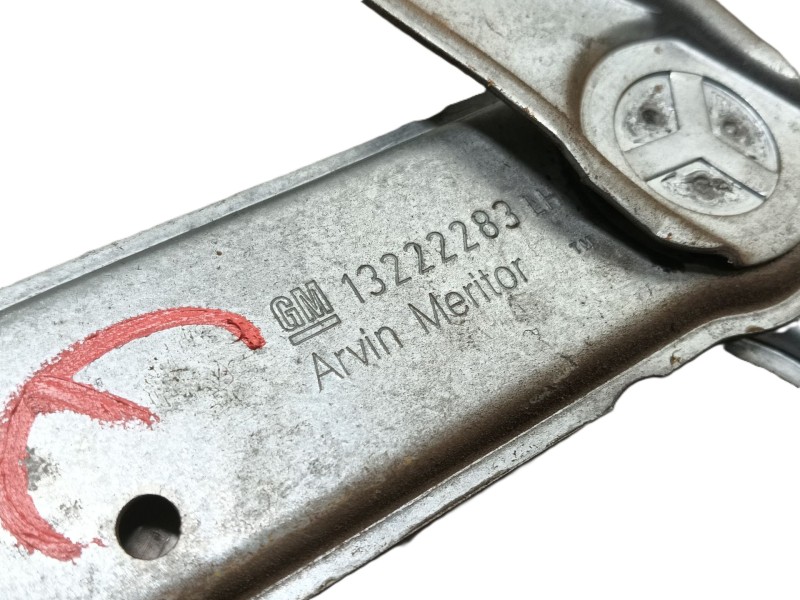 Recambio de elevalunas delantero izquierdo para opel combo tour 1.7 cdti 16v referencia OEM IAM 93186828  