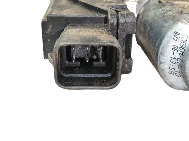 Recambio de elevalunas delantero izquierdo para opel combo tour 1.7 cdti 16v referencia OEM IAM 93186828  