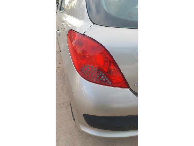 Recambio de piloto trasero izquierdo para peugeot 207/207+ (wa_, wc_) 1.6 hdi referencia OEM IAM 6350Y7  