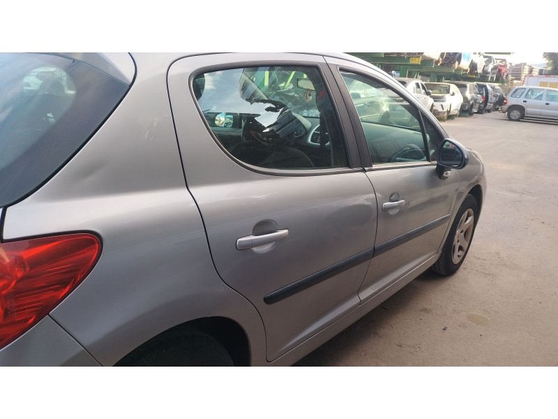 Recambio de puerta trasera derecha para peugeot 207/207+ (wa_, wc_) 1.6 hdi referencia OEM IAM 9008S6  