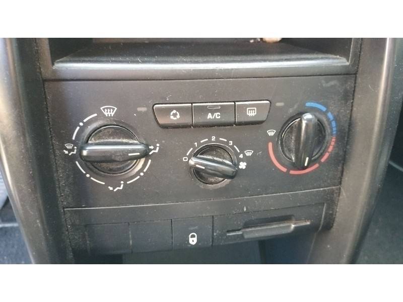 Recambio de mando calefaccion / aire acondicionado para peugeot 207/207+ (wa_, wc_) 1.6 hdi referencia OEM IAM   