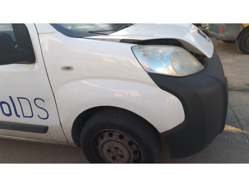 Recambio de aleta delantera derecha para peugeot bipper (aa_) 1.3 hdi 75 referencia OEM IAM 1615089980  