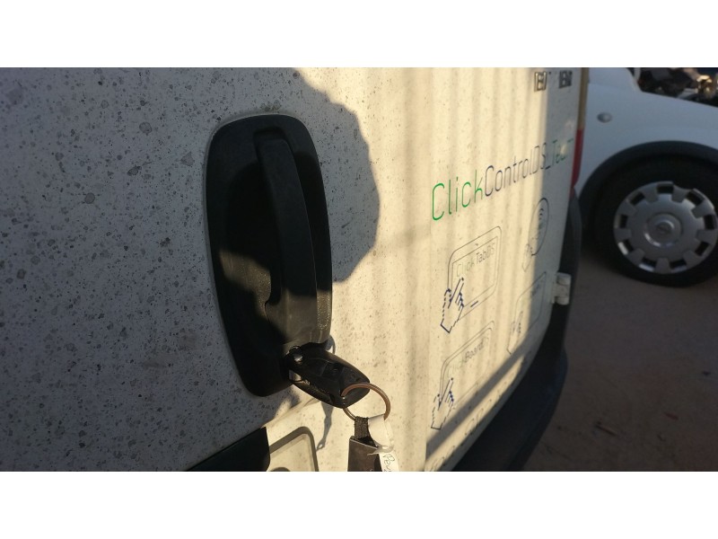 Recambio de cerradura maletero / porton para peugeot bipper (aa_) 1.3 hdi 75 referencia OEM IAM   