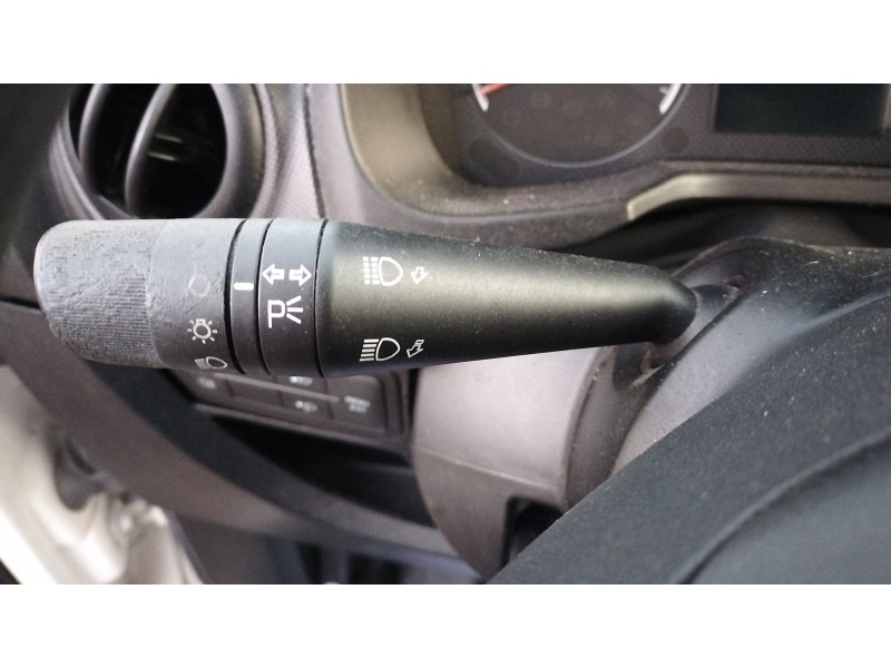 Recambio de mando multifuncion para peugeot bipper (aa_) 1.3 hdi 75 referencia OEM IAM 6490G4 / 6490G1  