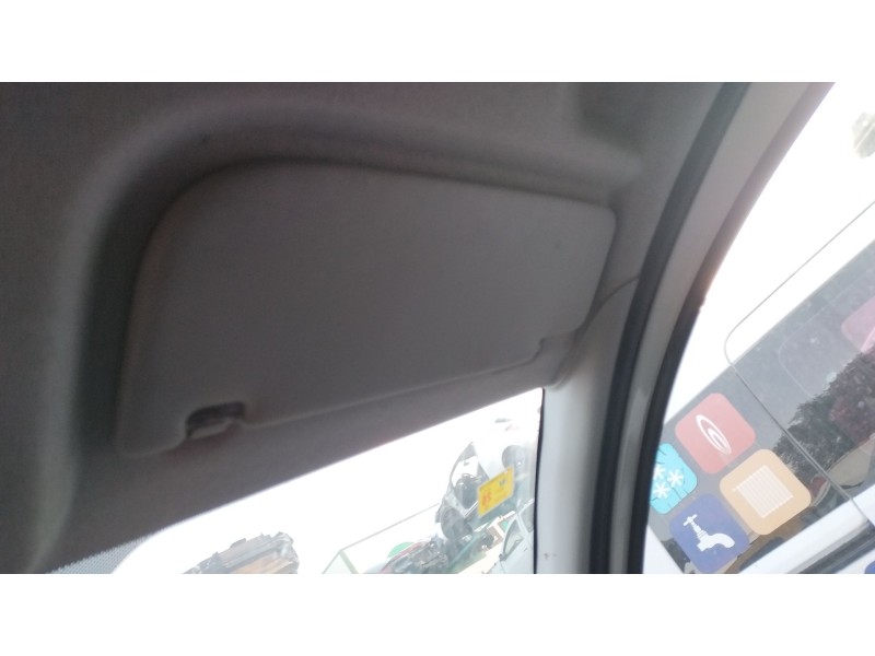 Recambio de parasol derecho para peugeot bipper (aa_) 1.3 hdi 75 referencia OEM IAM 1681654880  