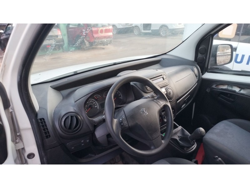 Recambio de salpicadero para peugeot bipper (aa_) 1.3 hdi 75 referencia OEM IAM 1609259680  