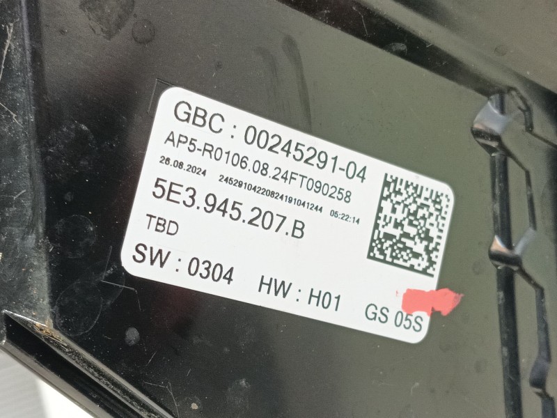 Recambio de piloto trasero izquierdo para skoda octavia iv (nx3, nn3, pv3) 2.0 tdi referencia OEM IAM   