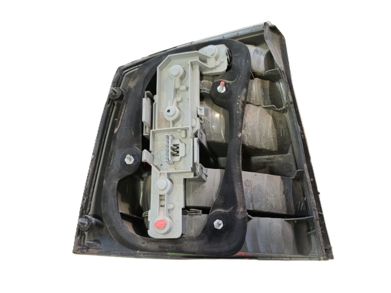 Recambio de piloto trasero derecho para opel vectra c (z02) 1.8 16v referencia OEM IAM 93174904  